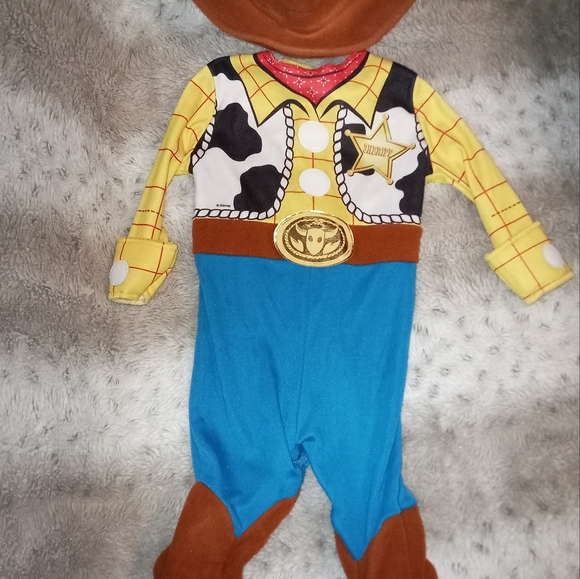 CostumeBaby Woody Disguise Costume nwot 6-12months Disney baby - Picture 2 of 4